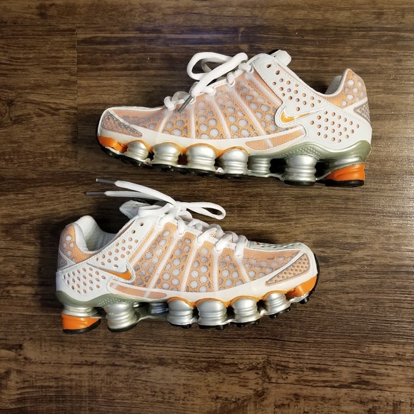 nike shox 04